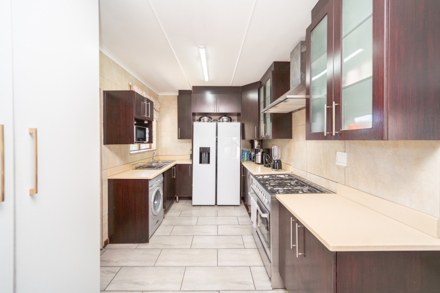 3 Bedroom Property for Sale in Nahoon Valley Park Eastern Cape